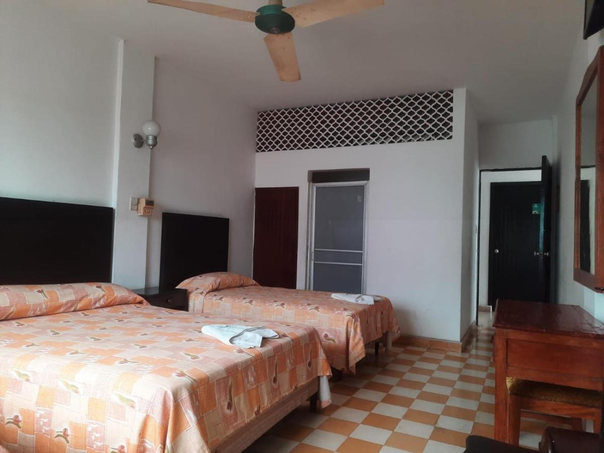 Hotel Acuario Catemaco Εξωτερικό φωτογραφία
