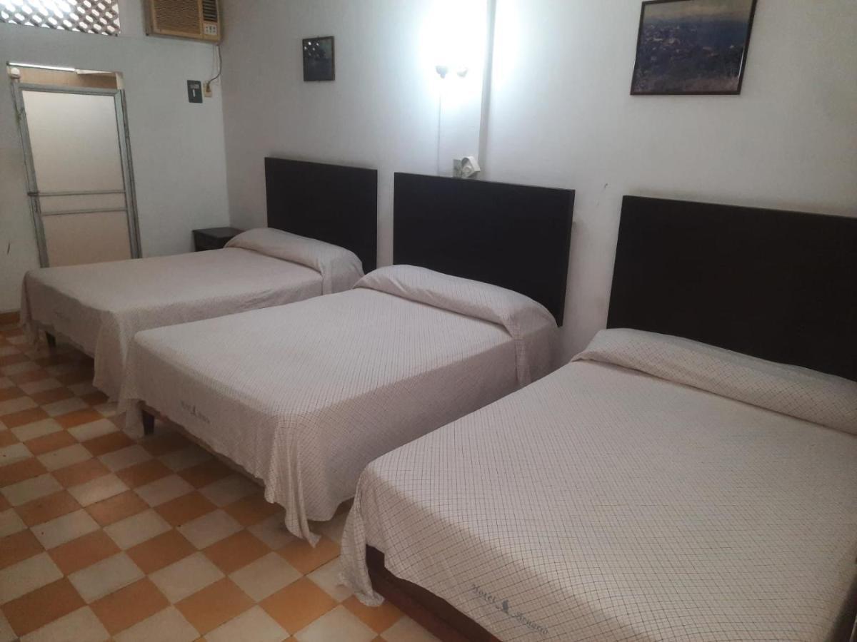 Hotel Acuario Catemaco Εξωτερικό φωτογραφία