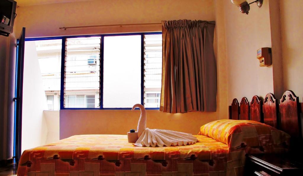 Hotel Acuario Catemaco Δωμάτιο φωτογραφία