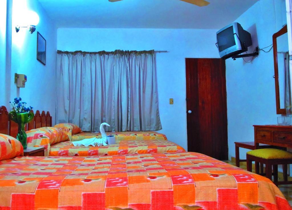 Hotel Acuario Catemaco Δωμάτιο φωτογραφία